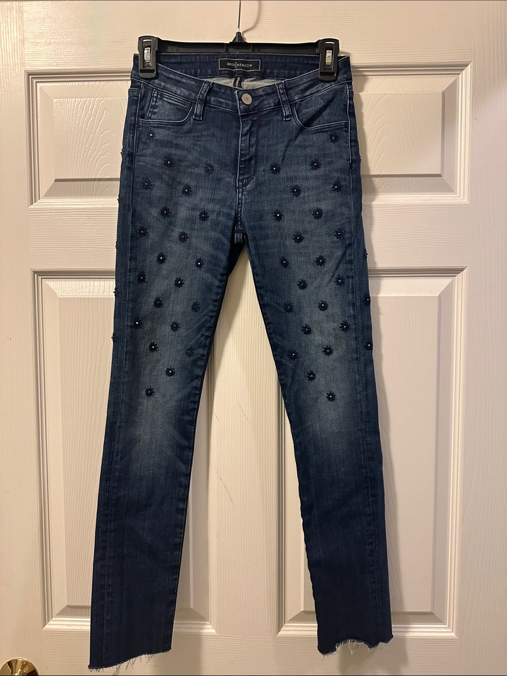 Women’s Brockenbow Emma Skinny Medium Waist Beaded Dark Blue Denim Jeans Size 26